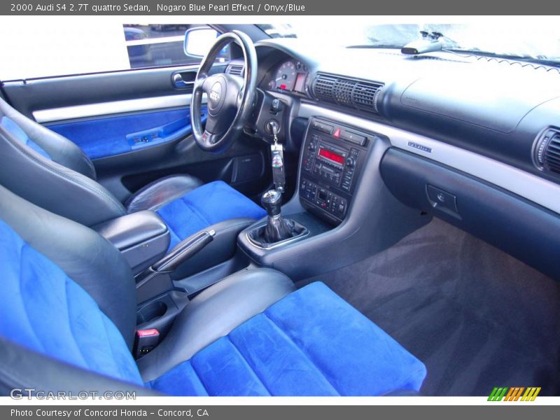 Nogaro Blue Pearl Effect / Onyx/Blue 2000 Audi S4 2.7T quattro Sedan