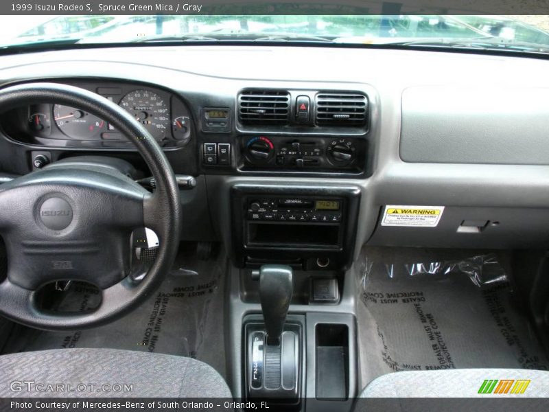 Spruce Green Mica / Gray 1999 Isuzu Rodeo S