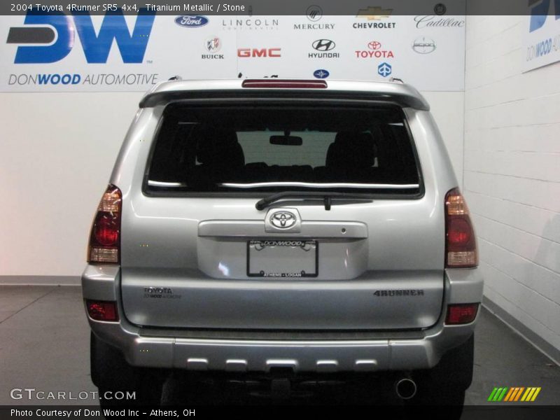 Titanium Metallic / Stone 2004 Toyota 4Runner SR5 4x4