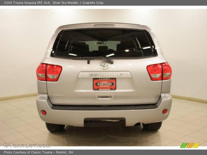 Silver Sky Metallic / Graphite Gray 2009 Toyota Sequoia SR5 4x4