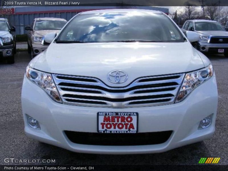 Blizzard Pearl / Ivory 2009 Toyota Venza I4