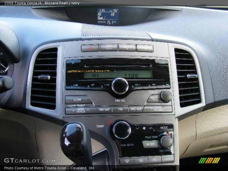 Blizzard Pearl / Ivory 2009 Toyota Venza I4