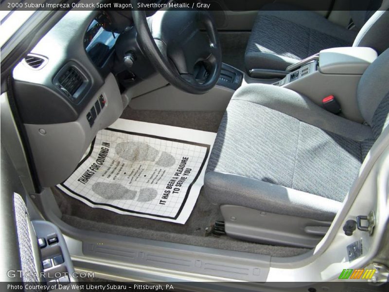 Silverthorn Metallic / Gray 2000 Subaru Impreza Outback Sport Wagon