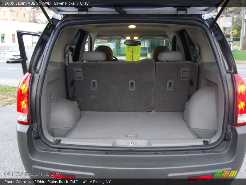 Silver Nickel / Gray 2005 Saturn VUE V6 AWD