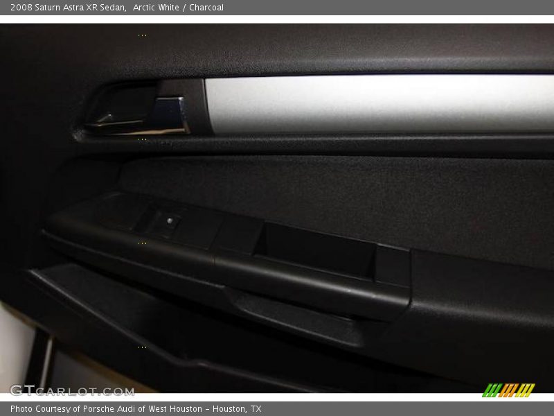 Arctic White / Charcoal 2008 Saturn Astra XR Sedan