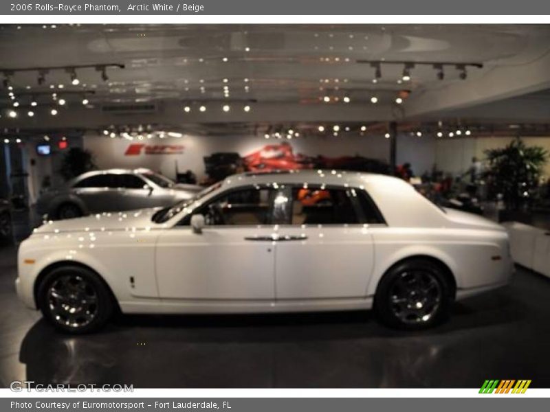 Arctic White / Beige 2006 Rolls-Royce Phantom