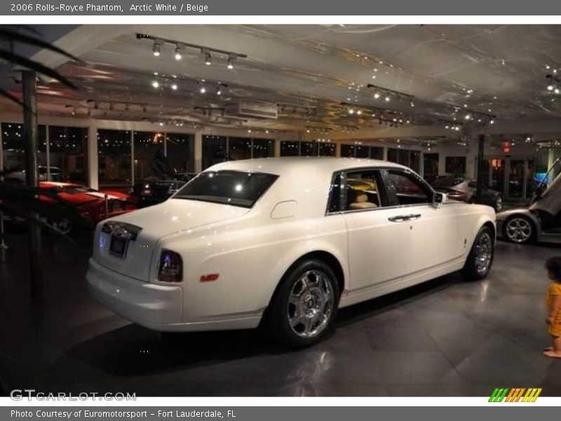 Arctic White / Beige 2006 Rolls-Royce Phantom