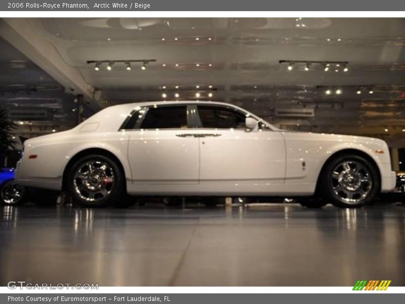 Arctic White / Beige 2006 Rolls-Royce Phantom