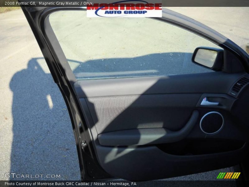 Magnetic Gray Metallic / Onyx 2008 Pontiac G8