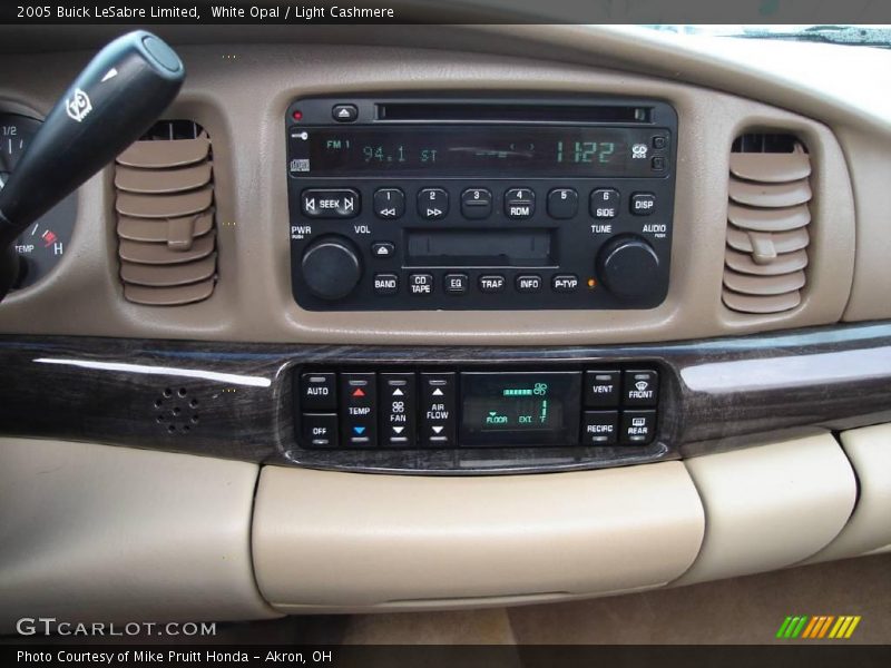 White Opal / Light Cashmere 2005 Buick LeSabre Limited