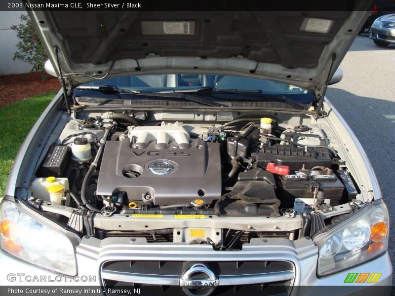 Sheer Silver / Black 2003 Nissan Maxima GLE