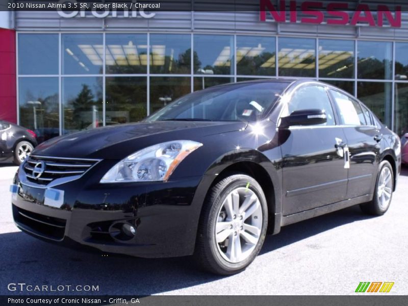 Super Black / Charcoal 2010 Nissan Altima 3.5 SR