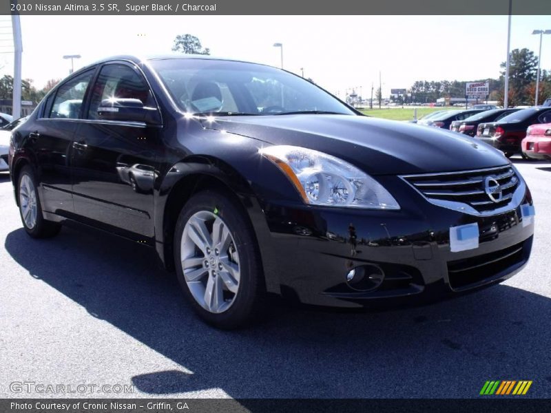 Super Black / Charcoal 2010 Nissan Altima 3.5 SR