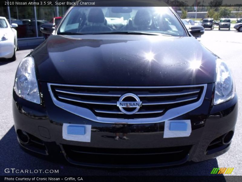 Super Black / Charcoal 2010 Nissan Altima 3.5 SR