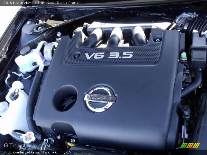 Super Black / Charcoal 2010 Nissan Altima 3.5 SR