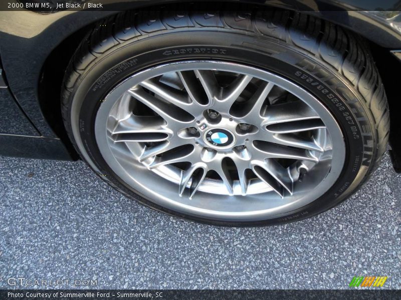 Jet Black / Black 2000 BMW M5
