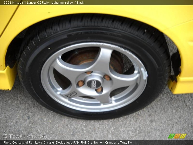 Lightning Yellow / Black 2002 Mitsubishi Lancer OZ Rally