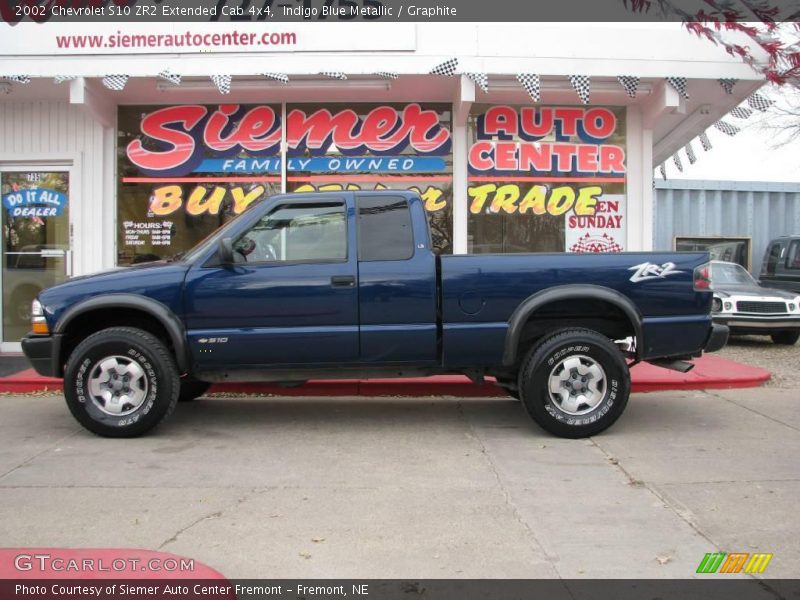 Indigo Blue Metallic / Graphite 2002 Chevrolet S10 ZR2 Extended Cab 4x4