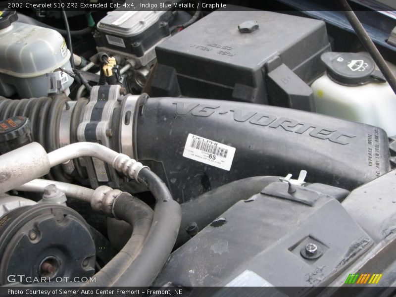 Indigo Blue Metallic / Graphite 2002 Chevrolet S10 ZR2 Extended Cab 4x4