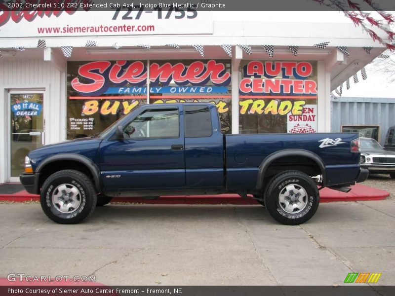 Indigo Blue Metallic / Graphite 2002 Chevrolet S10 ZR2 Extended Cab 4x4