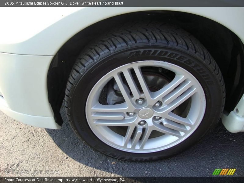 Dover White Pearl / Sand Blast 2005 Mitsubishi Eclipse Spyder GT