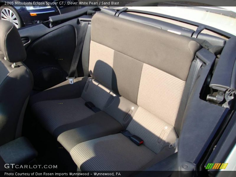 Dover White Pearl / Sand Blast 2005 Mitsubishi Eclipse Spyder GT