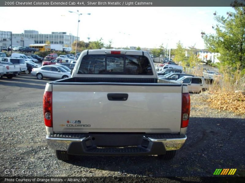 Silver Birch Metallic / Light Cashmere 2006 Chevrolet Colorado Extended Cab 4x4