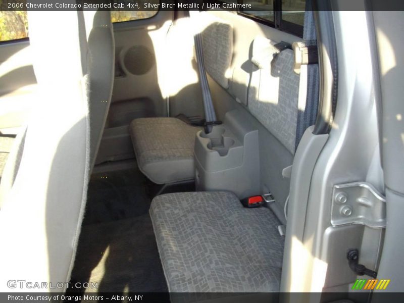 Silver Birch Metallic / Light Cashmere 2006 Chevrolet Colorado Extended Cab 4x4