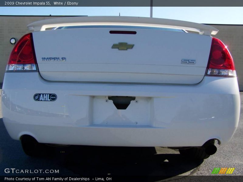 White / Ebony 2009 Chevrolet Impala SS