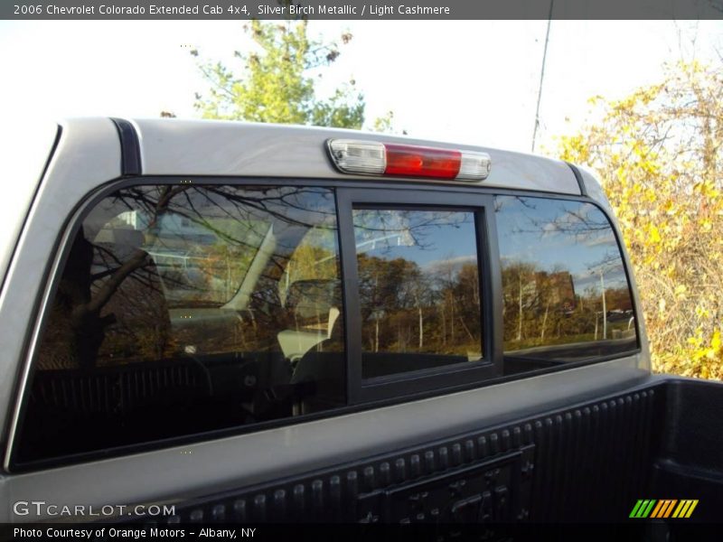 Silver Birch Metallic / Light Cashmere 2006 Chevrolet Colorado Extended Cab 4x4