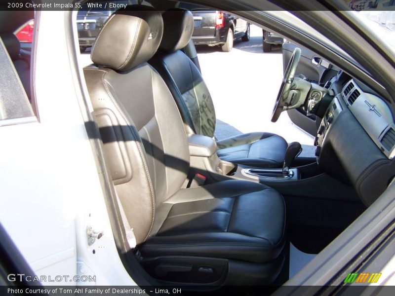 White / Ebony 2009 Chevrolet Impala SS
