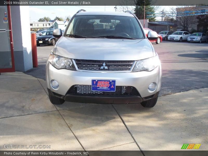 Cool Silver Metallic / Black 2009 Mitsubishi Outlander ES