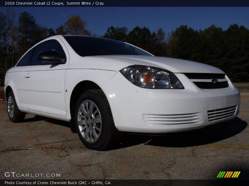 Summit White / Gray 2009 Chevrolet Cobalt LS Coupe