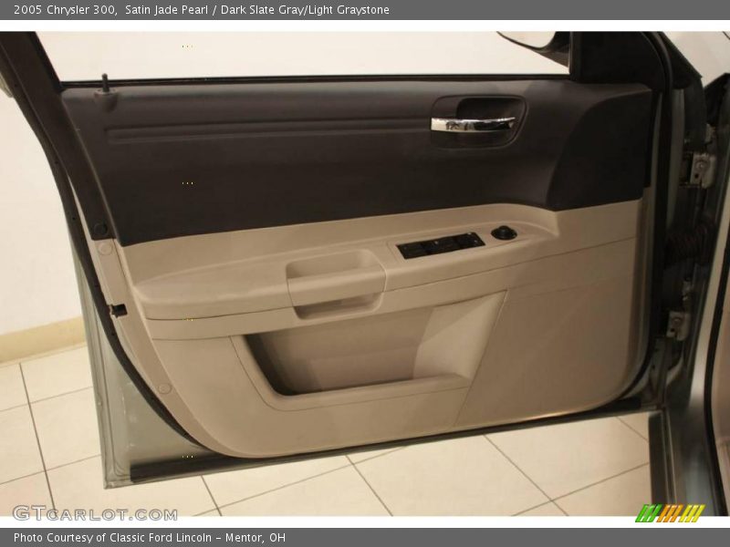 Satin Jade Pearl / Dark Slate Gray/Light Graystone 2005 Chrysler 300