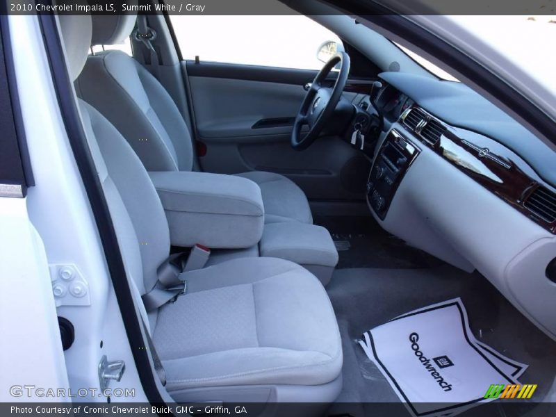 Summit White / Gray 2010 Chevrolet Impala LS