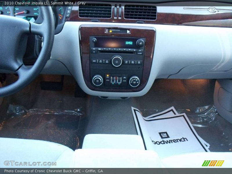 Summit White / Gray 2010 Chevrolet Impala LS