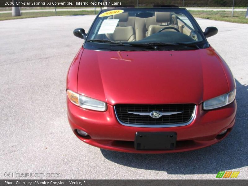 Inferno Red Pearl / Camel 2000 Chrysler Sebring JXi Convertible