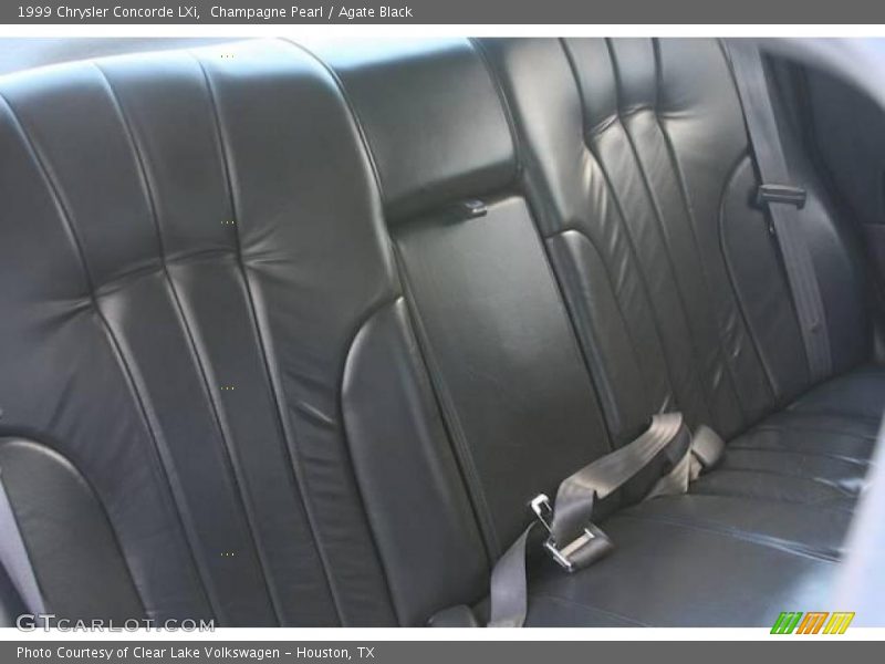 Champagne Pearl / Agate Black 1999 Chrysler Concorde LXi