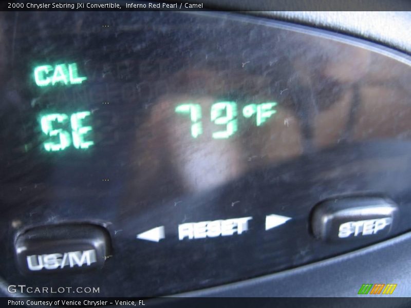 Inferno Red Pearl / Camel 2000 Chrysler Sebring JXi Convertible