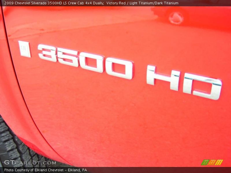 Victory Red / Light Titanium/Dark Titanium 2009 Chevrolet Silverado 3500HD LS Crew Cab 4x4 Dually