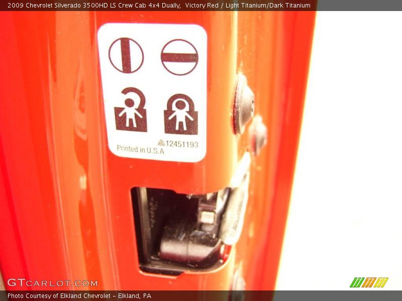 Victory Red / Light Titanium/Dark Titanium 2009 Chevrolet Silverado 3500HD LS Crew Cab 4x4 Dually