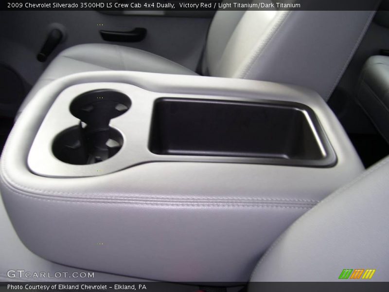 Victory Red / Light Titanium/Dark Titanium 2009 Chevrolet Silverado 3500HD LS Crew Cab 4x4 Dually