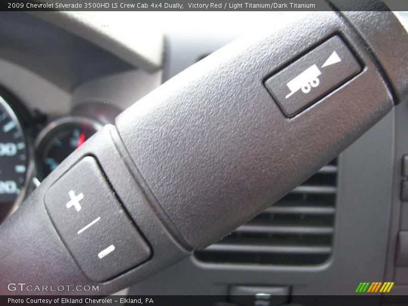 Victory Red / Light Titanium/Dark Titanium 2009 Chevrolet Silverado 3500HD LS Crew Cab 4x4 Dually