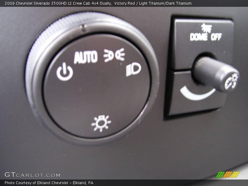 Victory Red / Light Titanium/Dark Titanium 2009 Chevrolet Silverado 3500HD LS Crew Cab 4x4 Dually