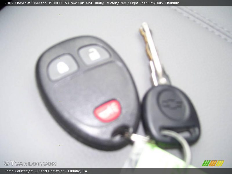 Victory Red / Light Titanium/Dark Titanium 2009 Chevrolet Silverado 3500HD LS Crew Cab 4x4 Dually