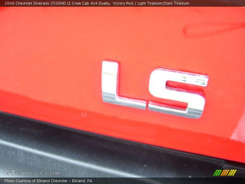 Victory Red / Light Titanium/Dark Titanium 2009 Chevrolet Silverado 3500HD LS Crew Cab 4x4 Dually