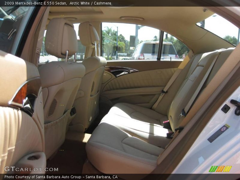 Arctic White / Cashmere 2009 Mercedes-Benz E 550 Sedan