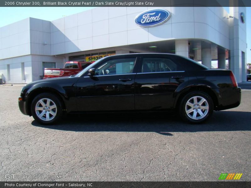 Brilliant Black Crystal Pearl / Dark Slate Gray/Light Slate Gray 2006 Chrysler 300