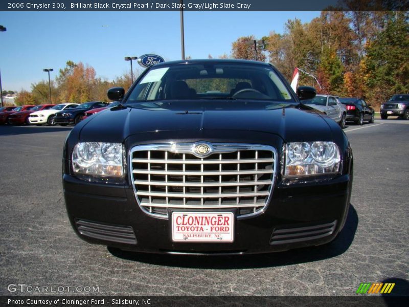 Brilliant Black Crystal Pearl / Dark Slate Gray/Light Slate Gray 2006 Chrysler 300