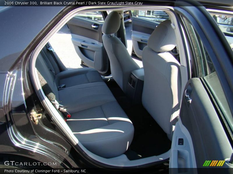 Brilliant Black Crystal Pearl / Dark Slate Gray/Light Slate Gray 2006 Chrysler 300